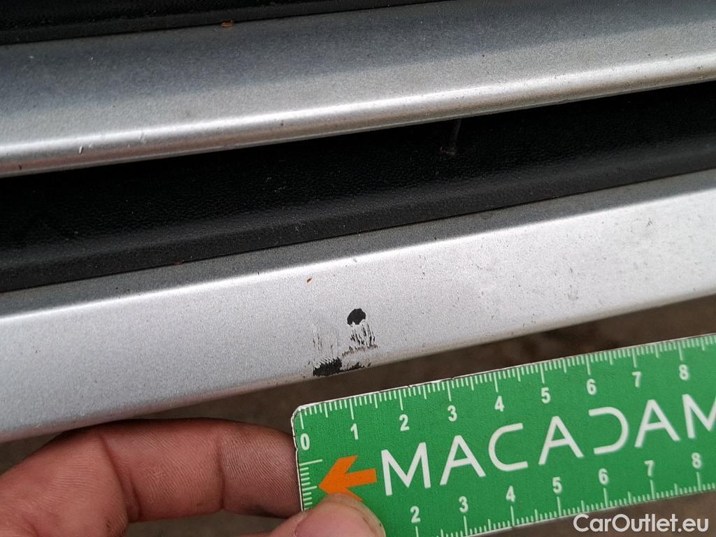  Volkswagen  Golf  VOLKSWAGEN / 2020 / 5P / Berline 2.0 TDI SCR 150 DSG7 Life Busi 1st #12