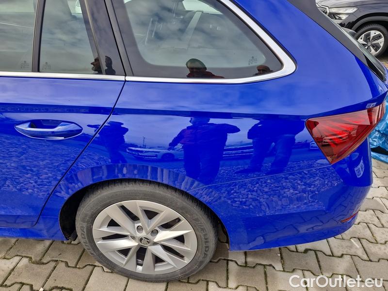  Skoda  Octavia  Combi (NX3)(2020) Oct.Combi 2.0TDI 85 Style #11