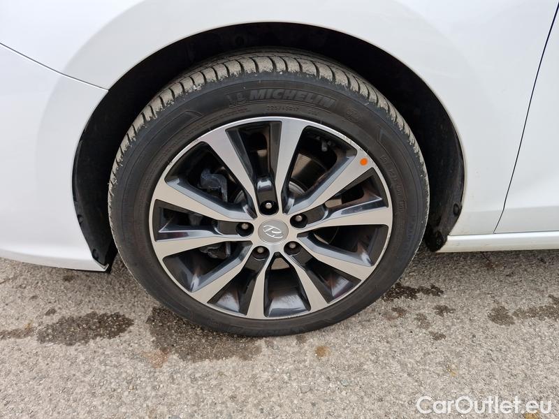  Hyundai  i30  (PD)(01.2017 ->) Kombi - Hyundai  kom.TGDI 140 All Inclusive #2