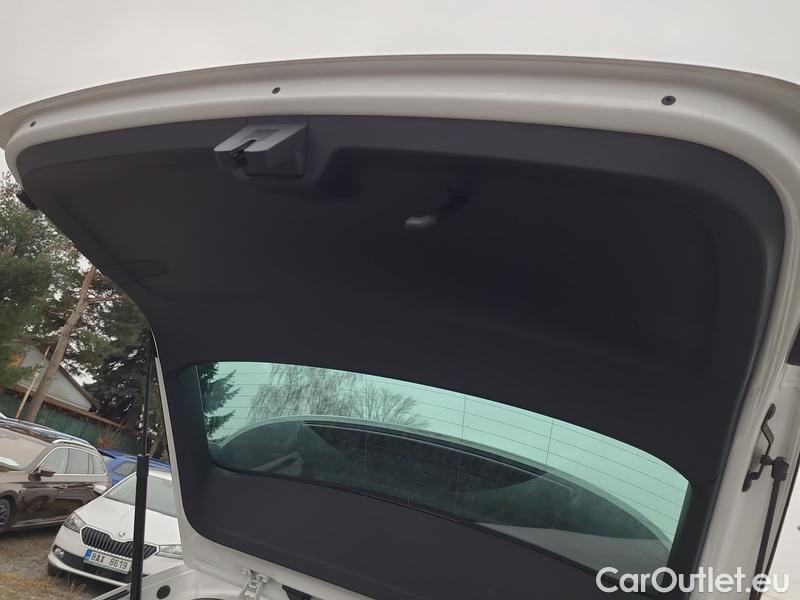  Skoda  Octavia  Combi (NX3)(2020) Oct.Combi 2.0TDI 85 Style #16