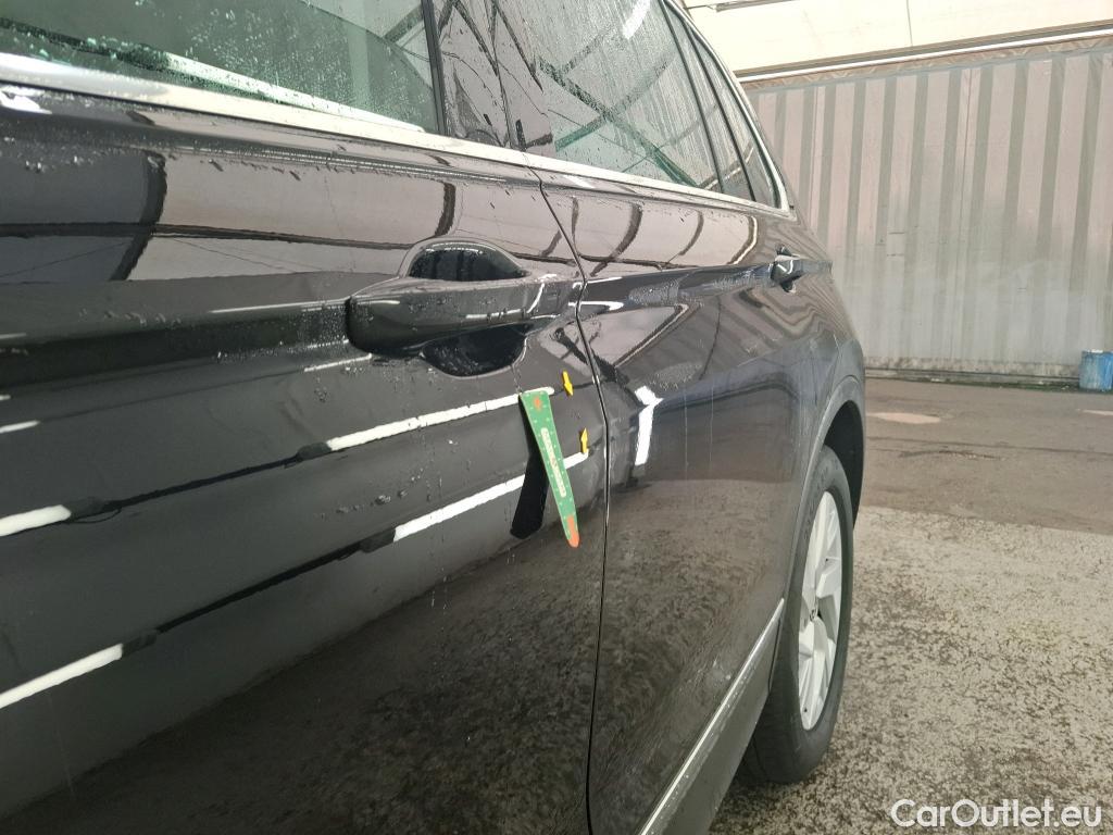  Volkswagen  Tiguan VOLKSWAGEN  / 2020 / 5P / SUV 1.4 eHybrid 245 DSG6 Elegance #5