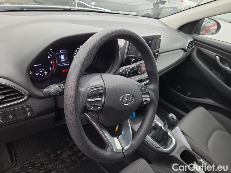  Hyundai  i30  (PD)(01.2017  ->)  kom. TGDI 120 Start Plus #6