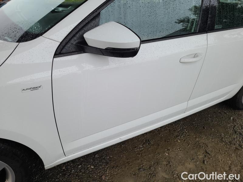  Skoda  Octavia  Combi  (5E5)(03.2017->) Co1.5TSI 110 Ambition #5