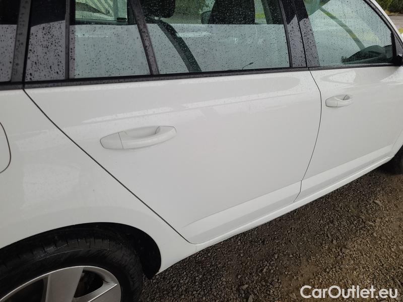  Skoda  Octavia  Combi  (5E5)(03.2017->) Co1.5TSI 110 Ambition #22