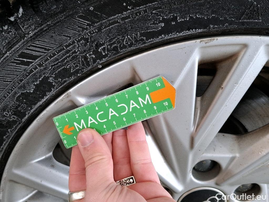  Audi  A3 AUDI  Sportback / 2020 / 5P / Berline 35 TFSI 150 MHEV S Tronic Design Luxe #15