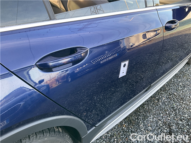  Volkswagen  Golf  Var.2.0TDI 147 ALL 4x4 AT #5