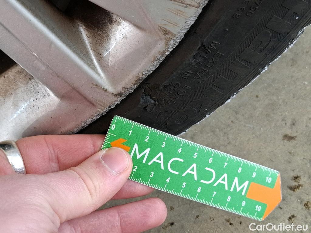  Audi  A3 AUDI  Sportback / 2020 / 5P / Berline 35 TFSI 150 MHEV S Tronic Design Luxe #5