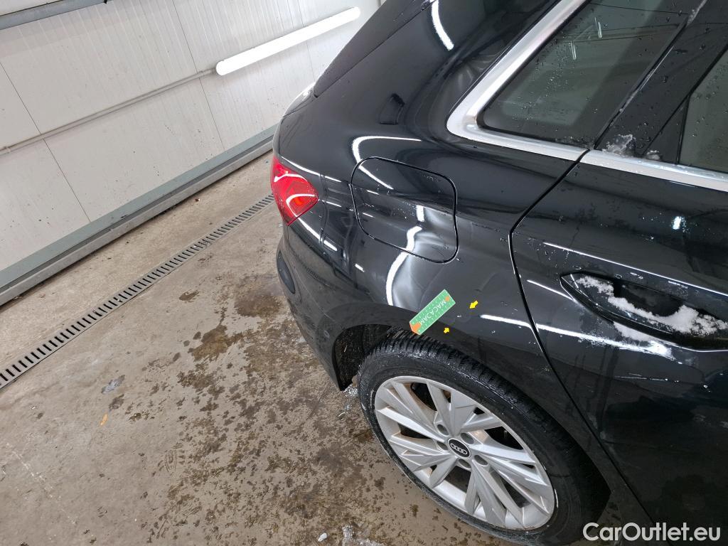  Audi  A3 AUDI  Sportback / 2020 / 5P / Berline 35 TFSI 150 MHEV S Tronic Design Luxe #23