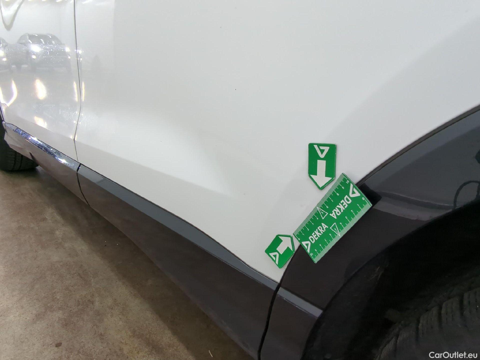  Audi  Q3 AUDI  / 2018 / 5P / SUV 35 TFSI 150 MHEV S TRONIC DESIGN LUXE #45