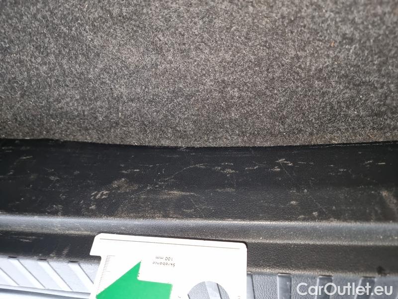  Skoda  Octavia  Combi (NX3)(2020) Oct.Combi 2.0TDI 85 Ambition #12