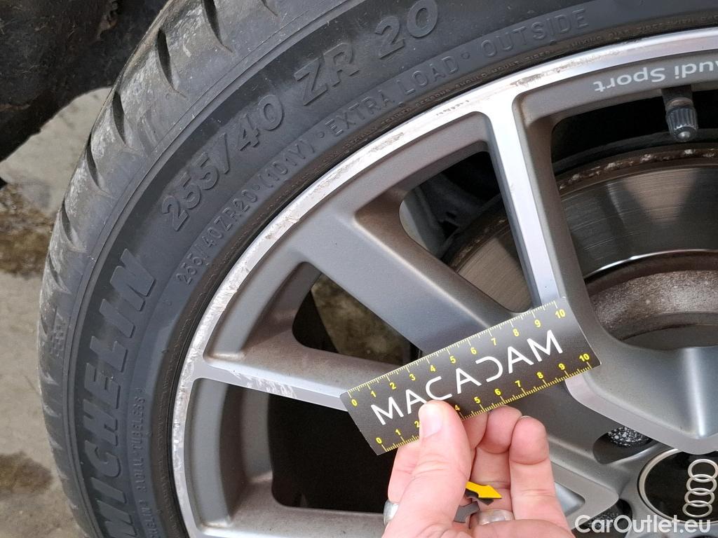  Audi  Q3 AUDI  / 2018 / 5P / SUV 45 TFSI E 245 S TRONIC S LINE #26