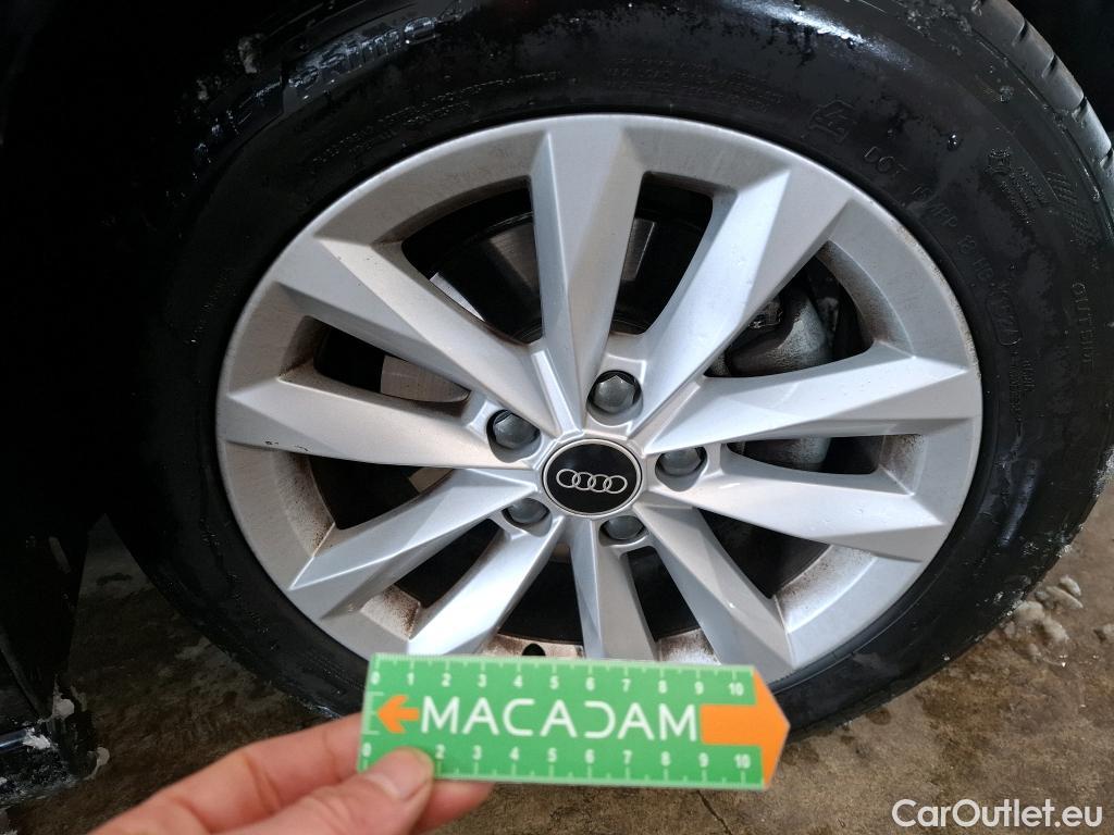  Audi  A3 AUDI  Berline / 2020 / 4P / Berline 30 TFSI MHEV S Tronic 110 #6