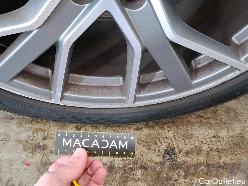  Audi  Q3 AUDI  / 2018 / 5P / SUV 45 TFSI E 245 S TRONIC S LINE #27