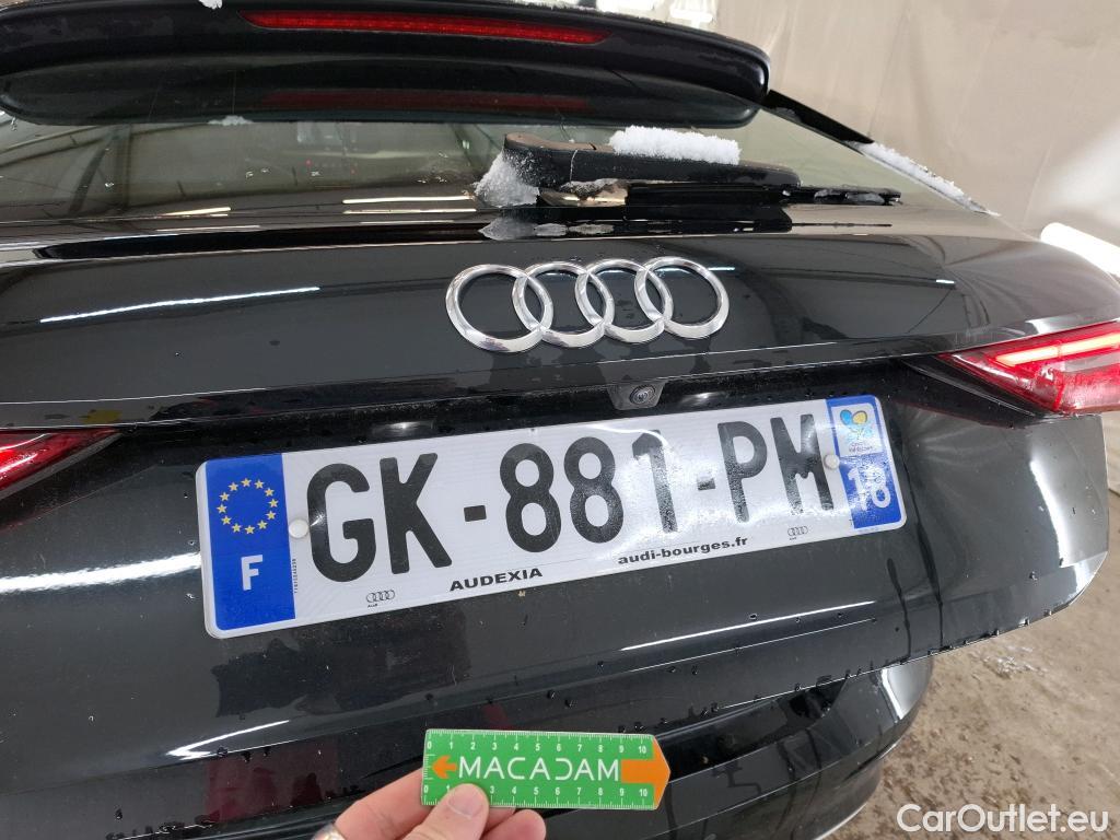  Audi  A3 AUDI  Sportback / 2020 / 5P / Berline 35 TFSI 150 MHEV S Tronic Design Luxe #1