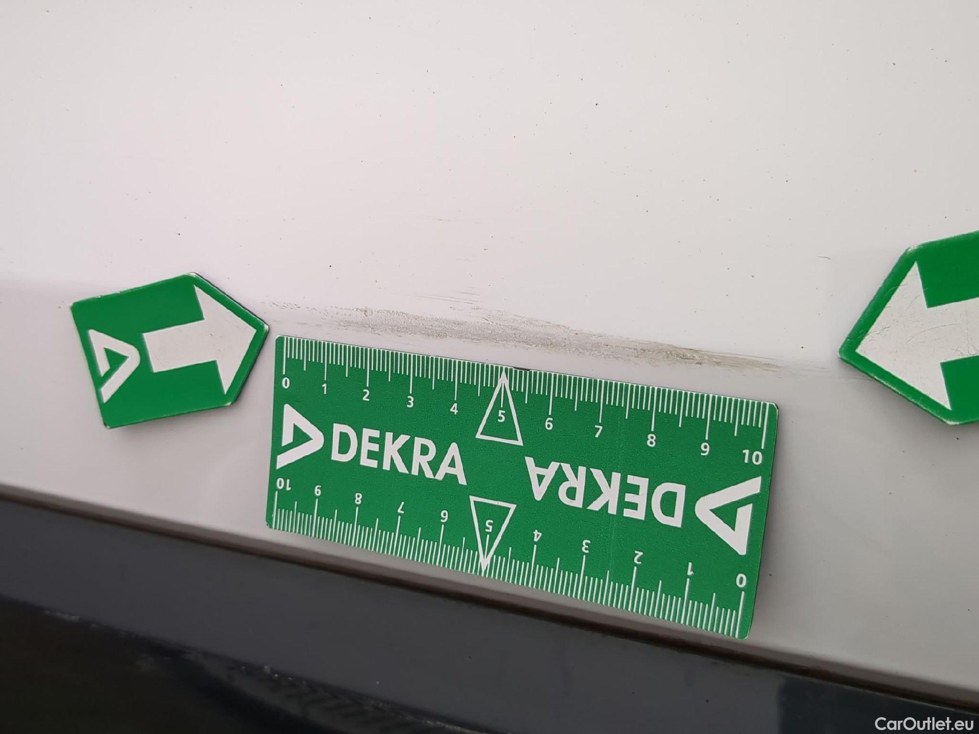  Audi  Q3 AUDI  / 2018 / 5P / SUV 35 TFSI 150 MHEV S TRONIC DESIGN LUXE #42