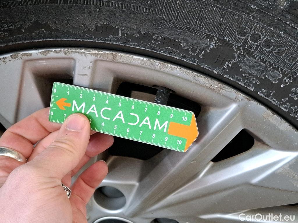  Audi  A3 AUDI  Sportback / 2020 / 5P / Berline 35 TFSI 150 MHEV S Tronic Design Luxe #22