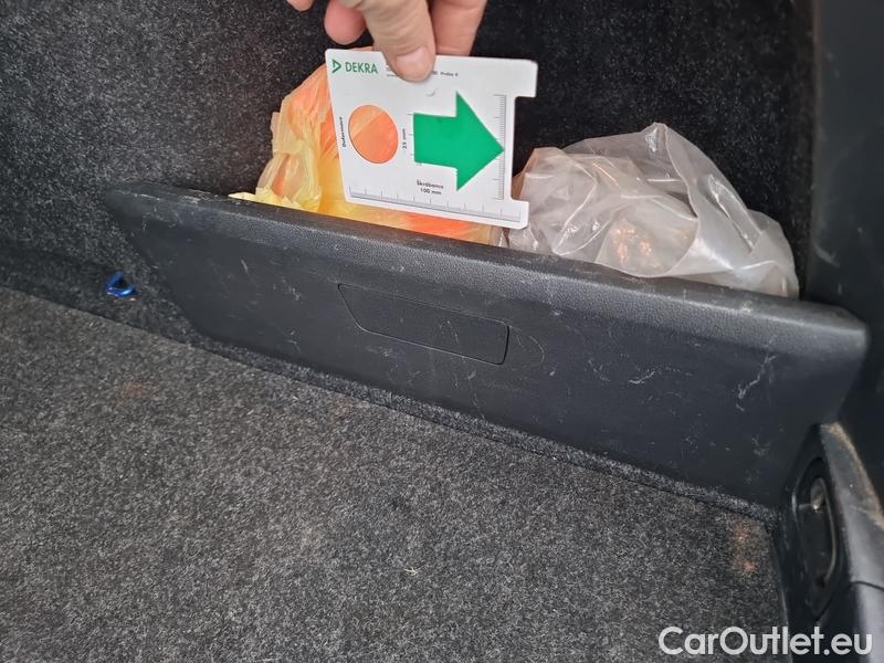  Skoda  Octavia  Combi (NX3)(2020) Oct.Combi 2.0TDI 85 Ambition #10