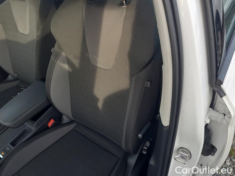  Skoda  Octavia  Lim. (NX3)(2020) Oct.2.0TDI 110 Ambition 5d #6