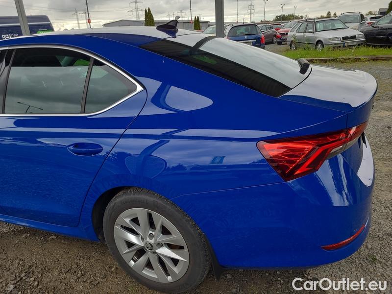  Skoda  Octavia  Lim. (NX3)(2020)  1.5TSI 110 Style 5d #11