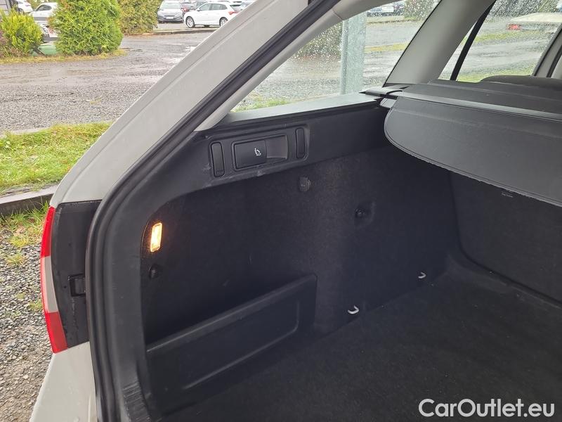  Skoda  Octavia  Combi  (5E5)(03.2017->) Co1.5TSI 110 Ambition #18