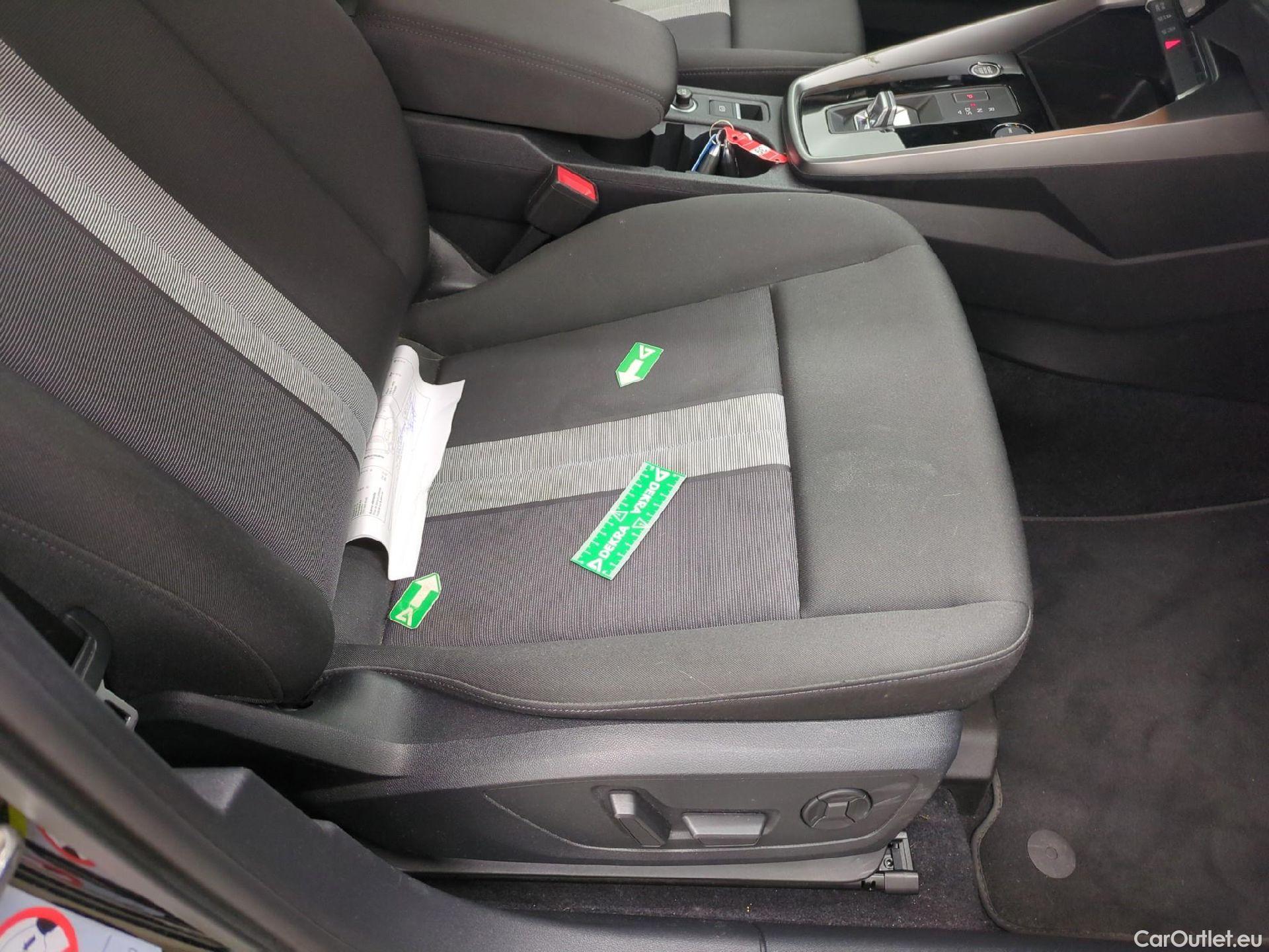  Audi  A3 AUDI  Sportback / 2020 / 5P / Berline 30 TFSI MHEV S Tronic 110 Design #41