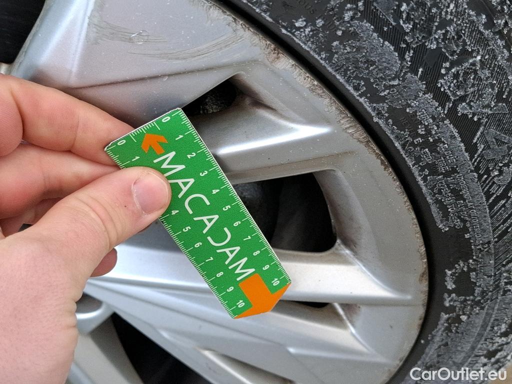  Audi  A3 AUDI  Sportback / 2020 / 5P / Berline 35 TFSI 150 MHEV S Tronic Design Luxe #21