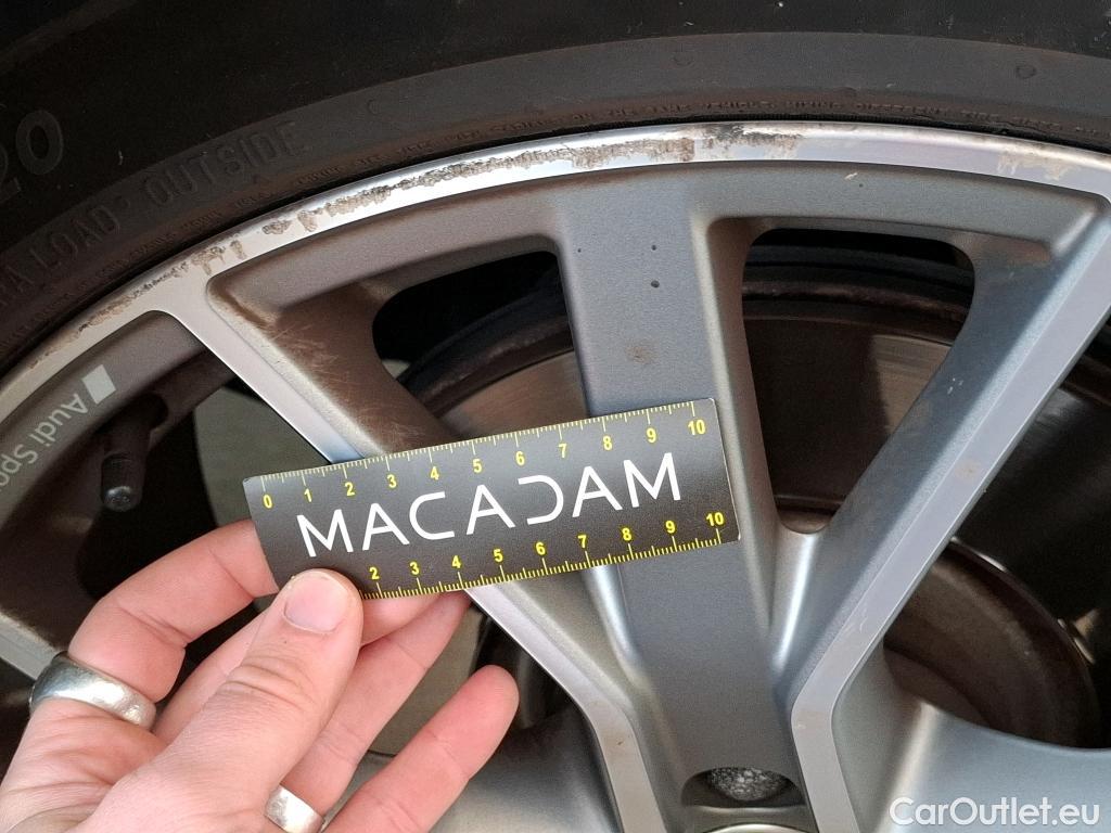  Audi  Q3 AUDI  / 2018 / 5P / SUV 45 TFSI E 245 S TRONIC S LINE #22