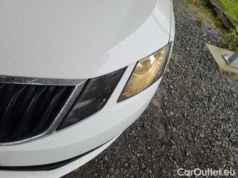  Skoda  Octavia  Combi  (5E5)(03.2017->) Co1.5TSI 110 Ambition #4