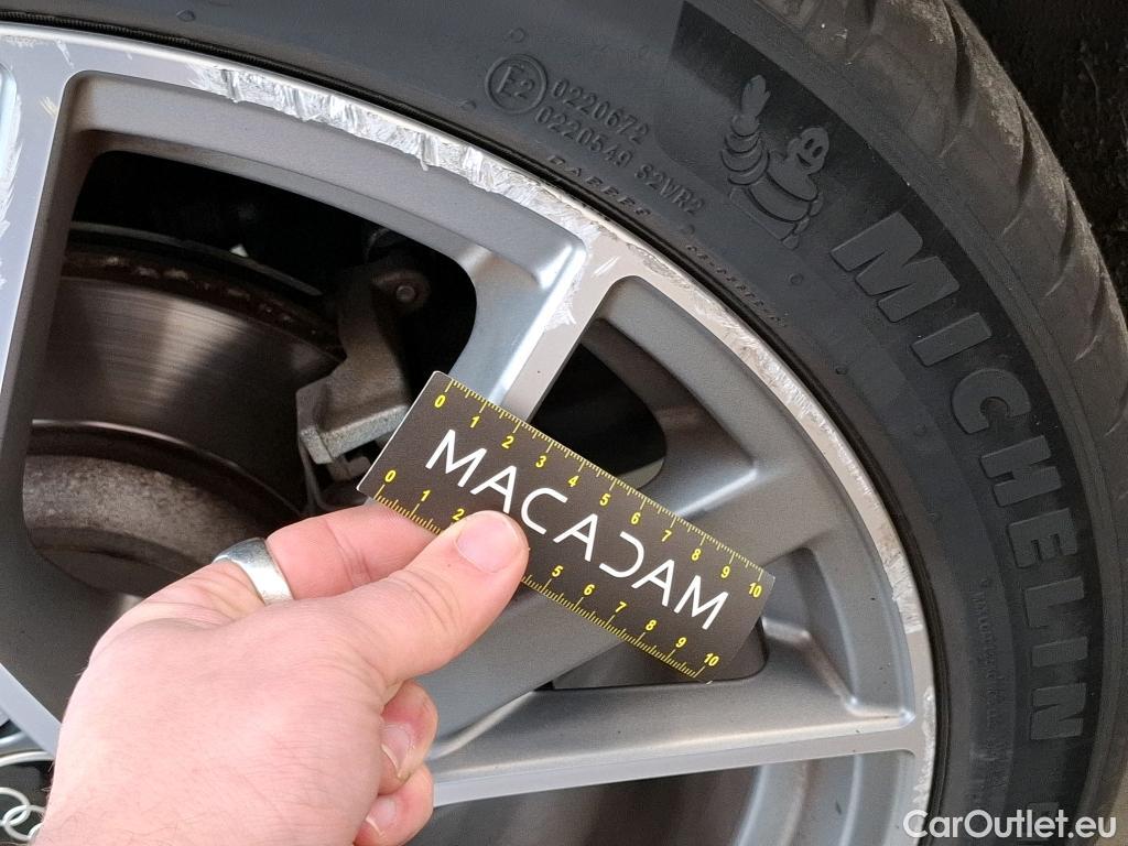  Audi  Q3 AUDI  / 2018 / 5P / SUV 45 TFSI E 245 S TRONIC S LINE #25