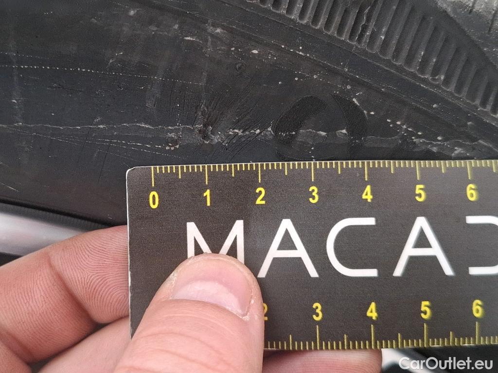  Bmw  Serie 3 BMW Série 3 Touring / 2022 / 5P / Break 320e xDrive 204ch M Sport BVA8 Hybride #3