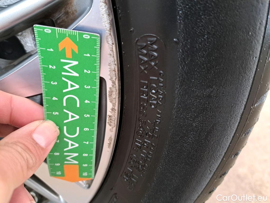  Bmw  X1 BMW  / 2019 / 5P / SUV xDrive25e Business Design BVA6 #9