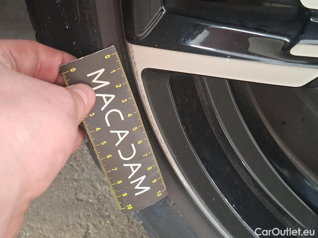  Bmw  Serie 3 BMW Série 3 Touring / 2022 / 5P / Break 320e xDrive 204ch M Sport BVA8 Hybride #10