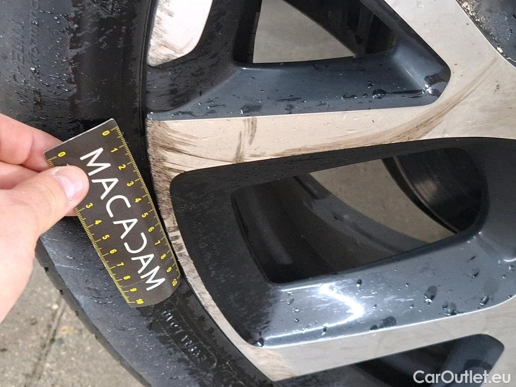  Citroen  C5 CITROEN  Aircross / 2018 / 5P / SUV Hybrid 225 ë-EAT8 Shine Pack #18