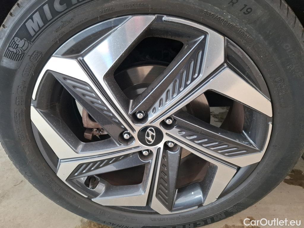  Hyundai  Tucson HYUNDAI  / 2020 / 5P / SUV 1.6 PHEV 265 HTRAC EXECUTIVE 4WD AUTO #28