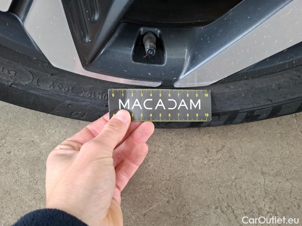  Hyundai  Tucson HYUNDAI  / 2020 / 5P / SUV 1.6 PHEV 265 HTRAC CREATIVE 4WD AUTO #17