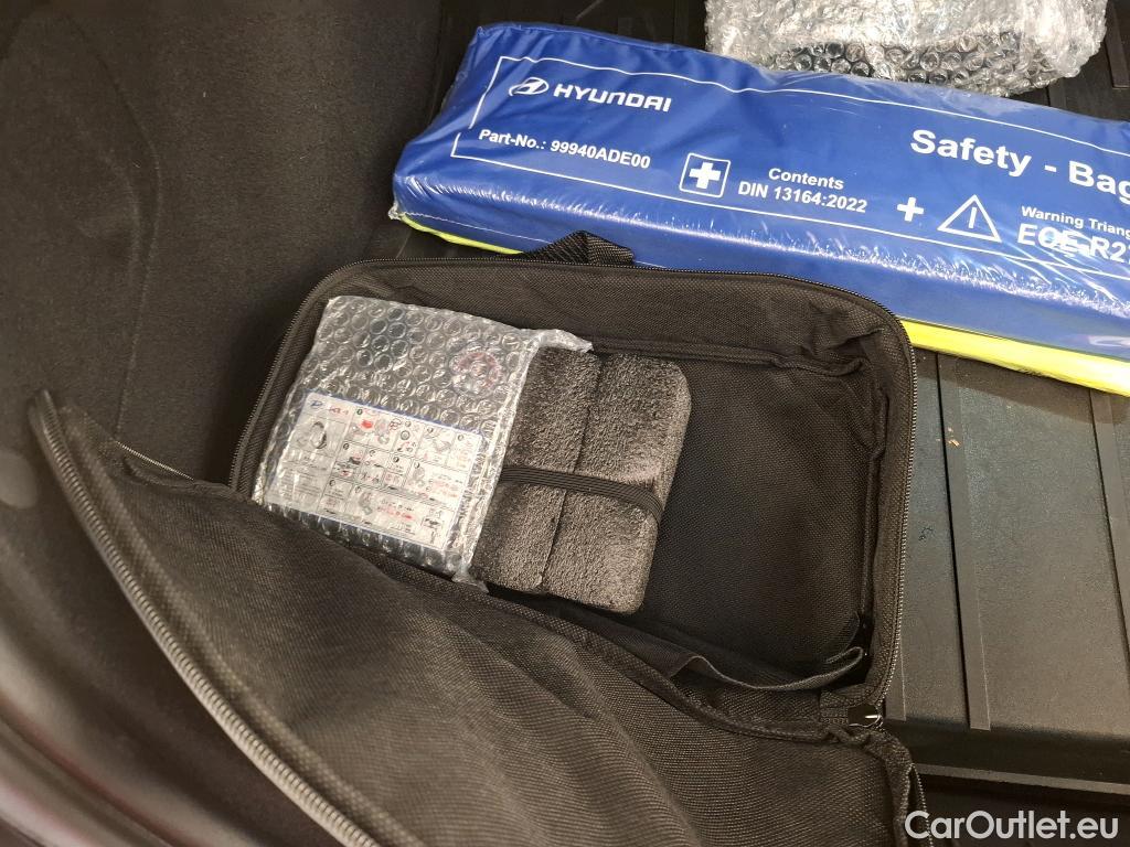  Hyundai   Ioniq Ioniq 6 Creative Electrique 77kWh BVA #1