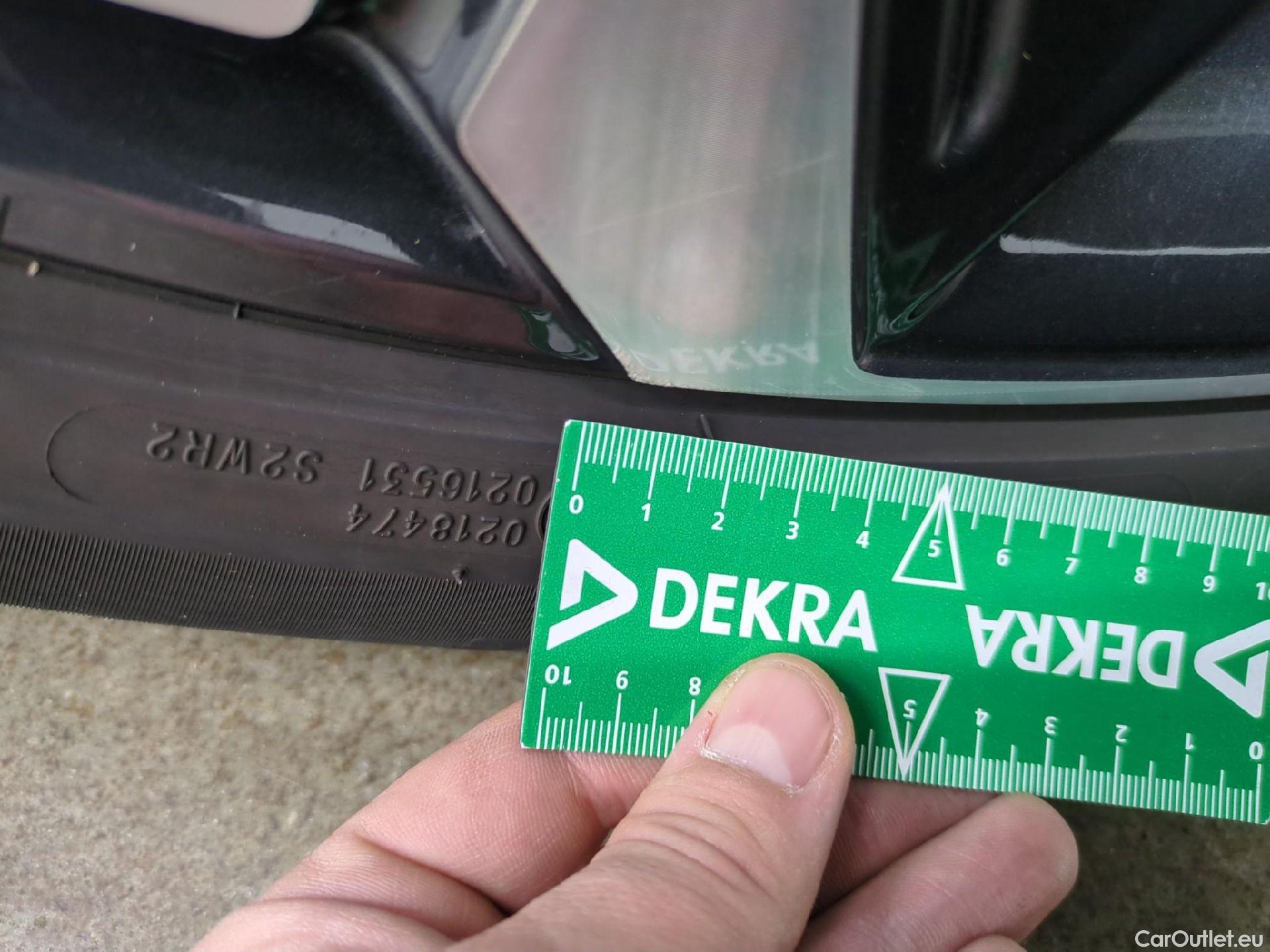  Hyundai  Tucson HYUNDAI  / 2020 / 5P / SUV 1.6 PHEV 265 HTRAC EXECUTIVE 4WD AUTO #12