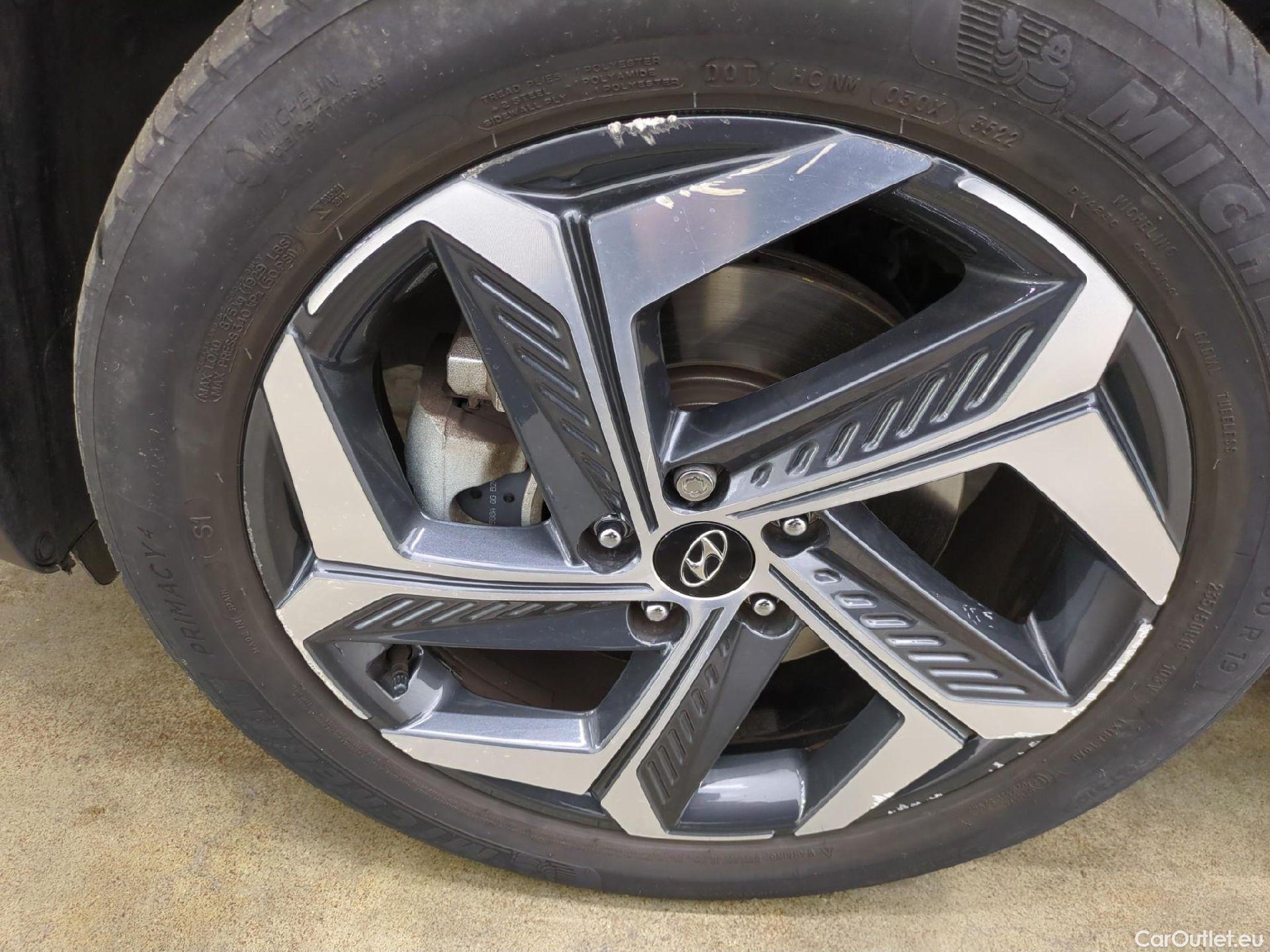  Hyundai  Tucson HYUNDAI  / 2020 / 5P / SUV 1.6 PHEV 265 HTRAC EXECUTIVE 4WD AUTO #16