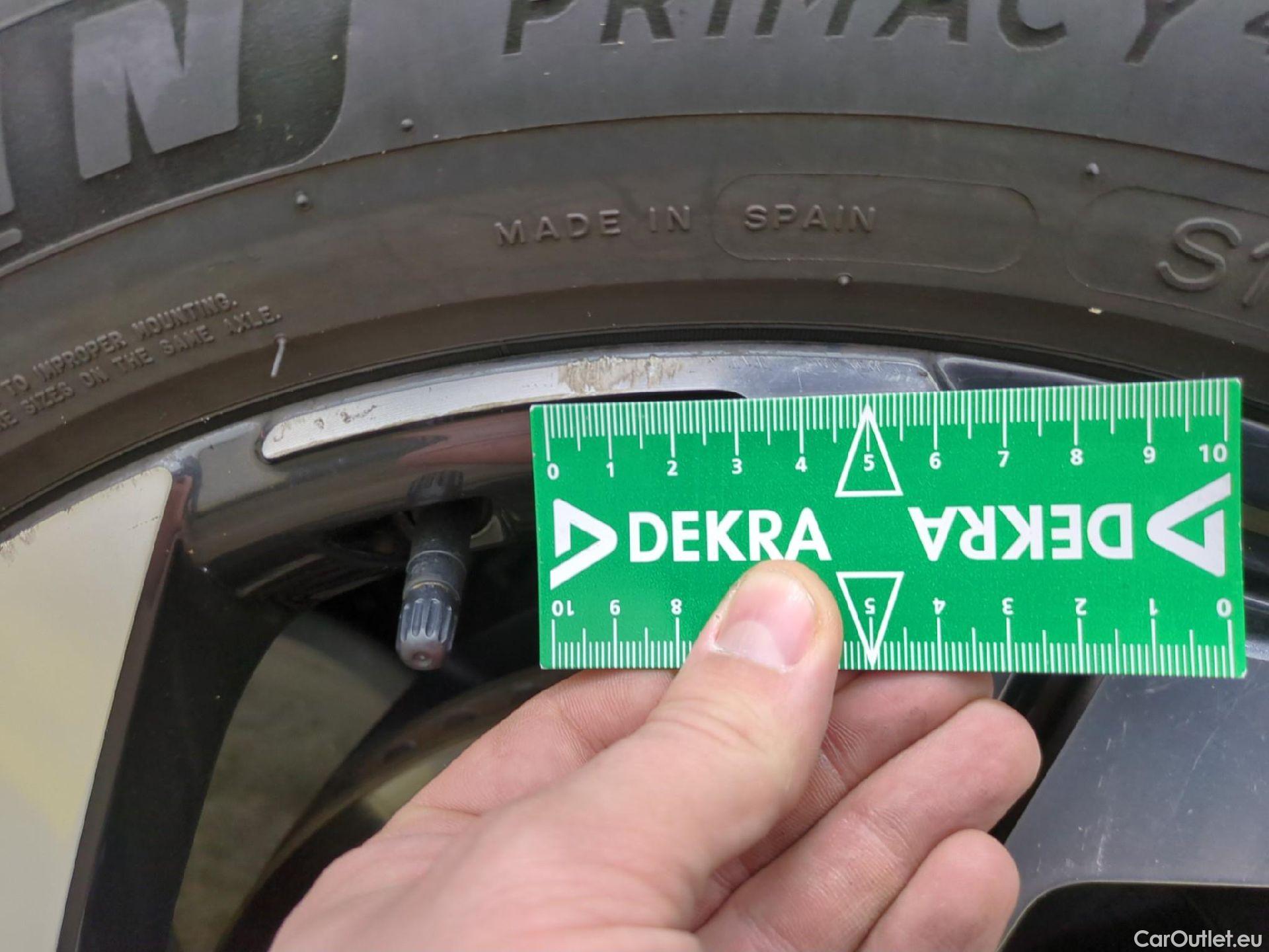  Hyundai  Tucson HYUNDAI  / 2020 / 5P / SUV 1.6 PHEV 265 HTRAC EXECUTIVE 4WD AUTO #8