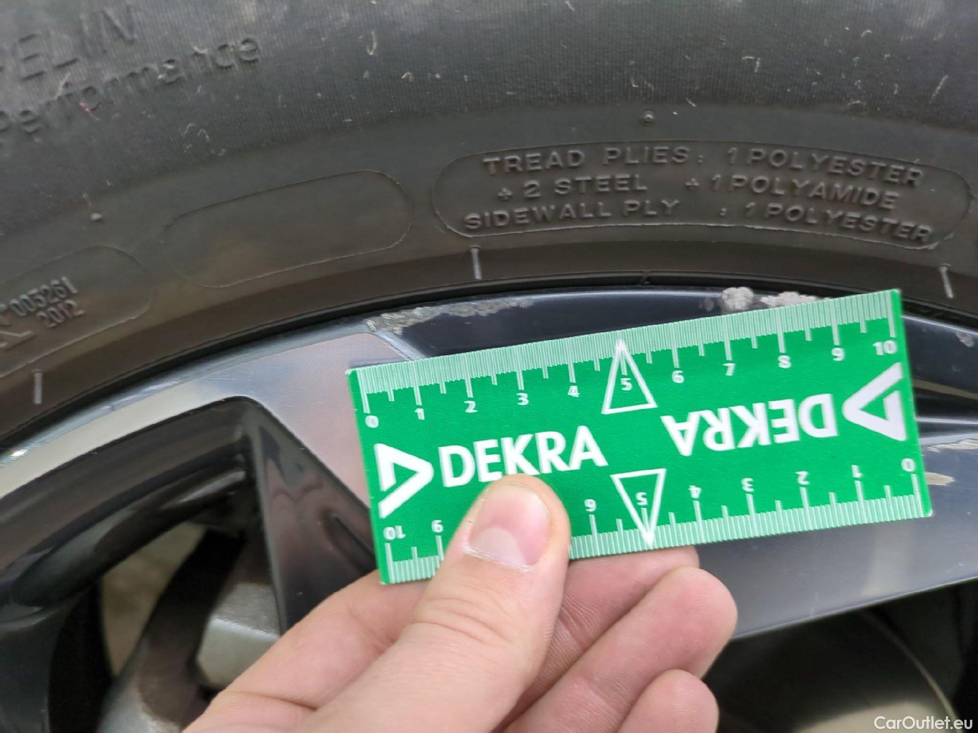  Hyundai  Tucson HYUNDAI  / 2020 / 5P / SUV 1.6 PHEV 265 HTRAC EXECUTIVE 4WD AUTO #18