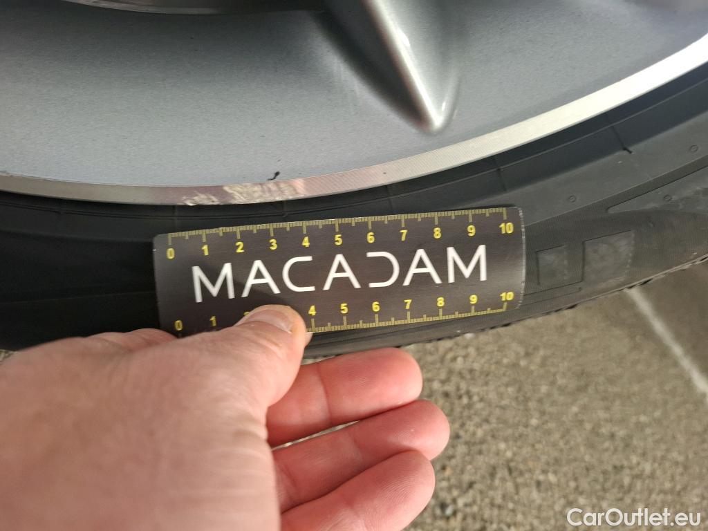  MG  EHS MG  / 2021 / 5P / SUV 1.5T GDI PHEV Luxury Auto #33