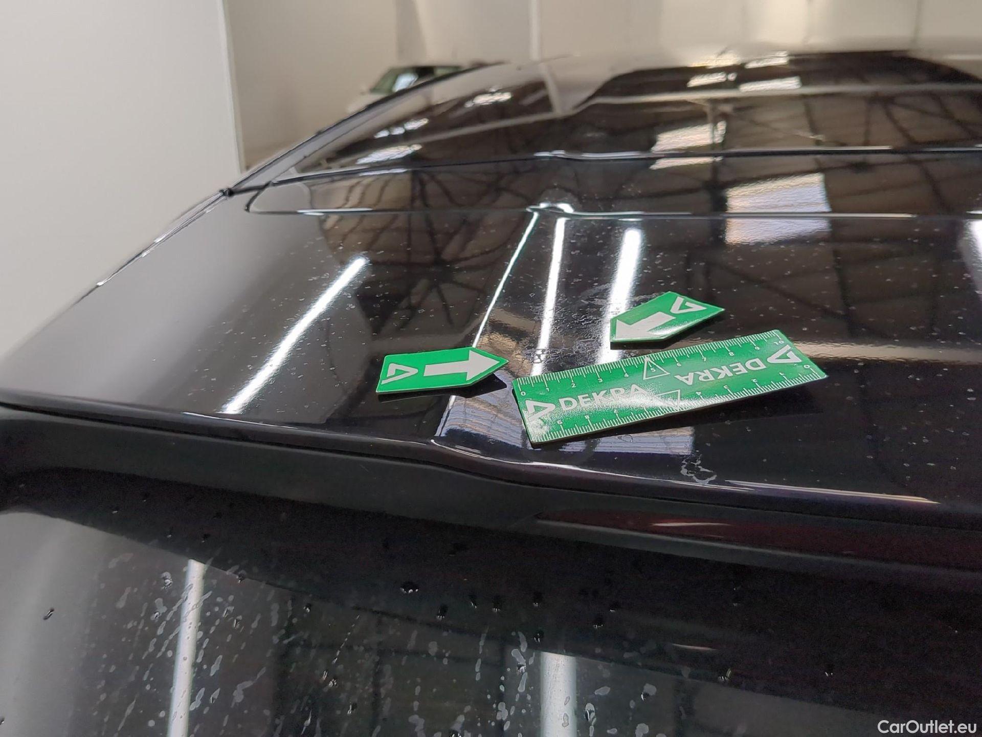  Mazda  CX-60 MAZDA  / 2022 / 5P / SUV 2.5 e-Sky PHEV Takumi AMB DRI CON PAN #2