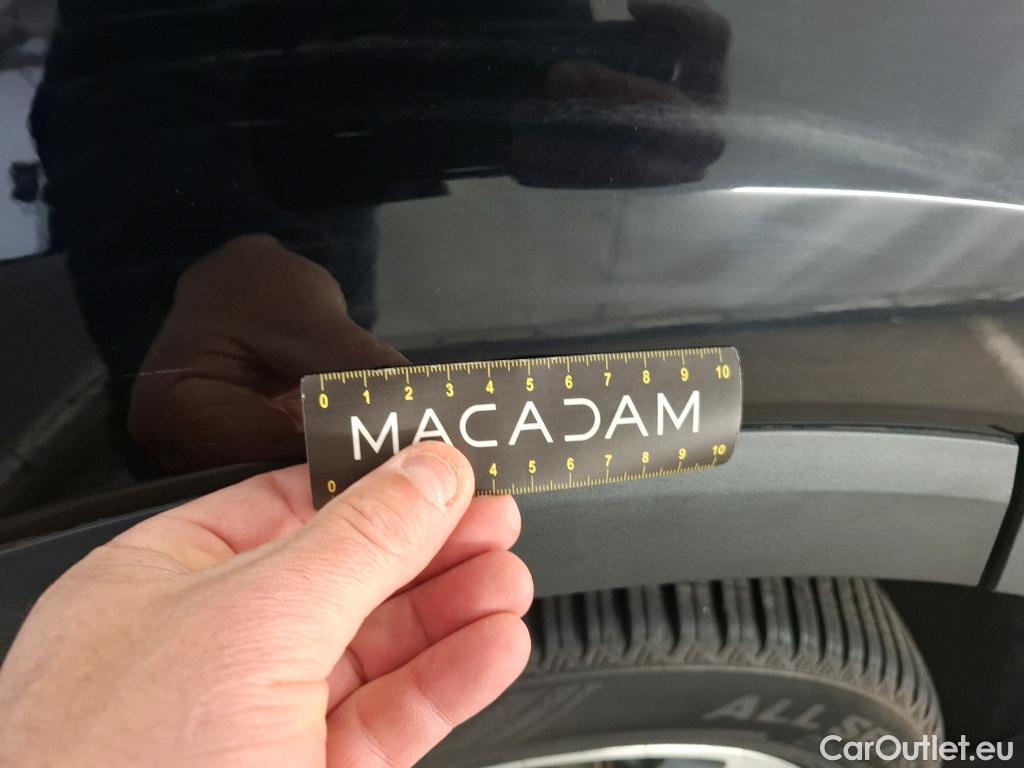  MG  EHS MG  / 2021 / 5P / SUV 1.5T GDI PHEV Luxury Auto #36