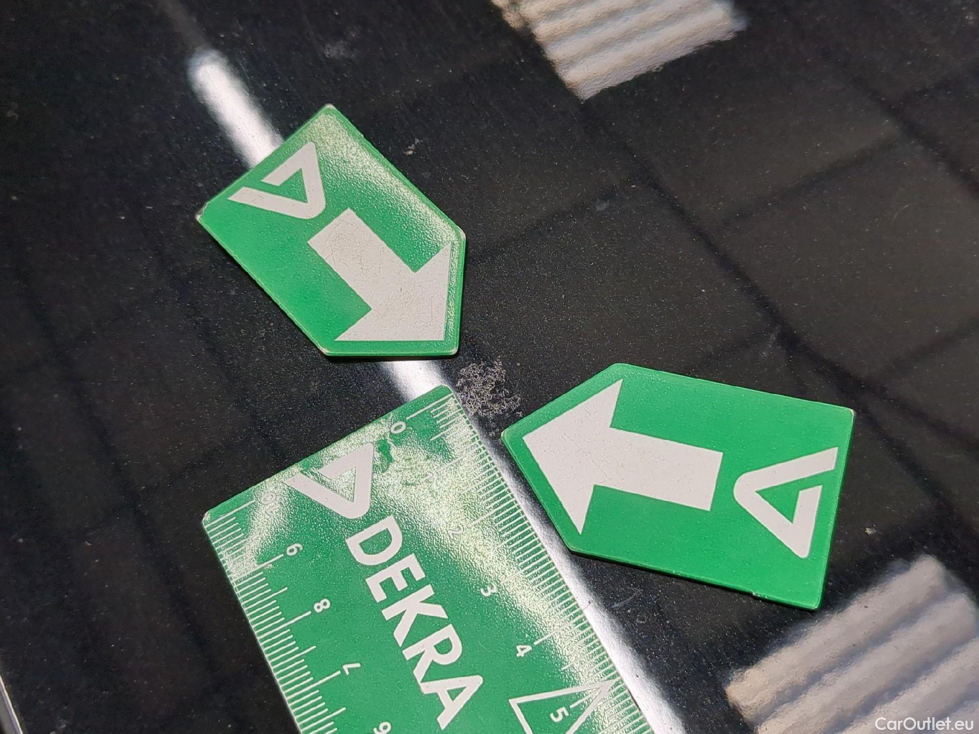  Mazda  CX-60 MAZDA  / 2022 / 5P / SUV 2.5 e-Sky PHEV Takumi AMB DRI CON PAN #4