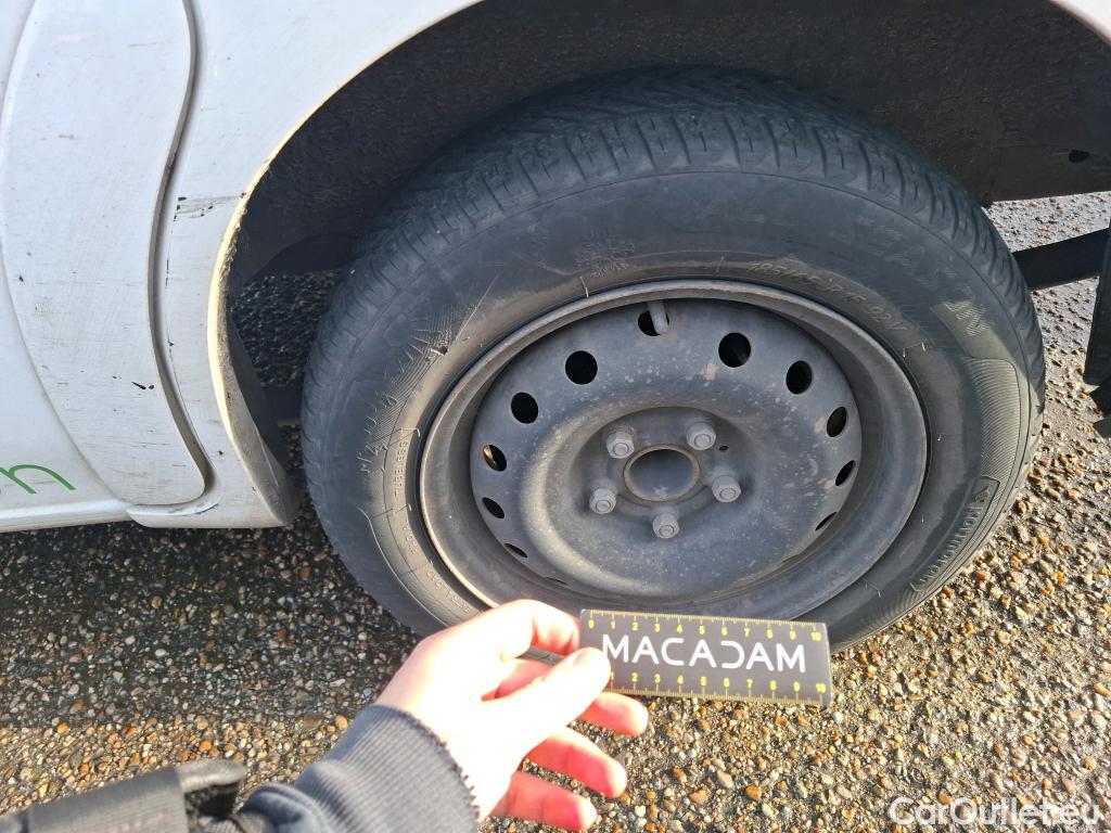  Nissan  NV200 NISSAN e  2009 4P Fourgon tole 40kWh 109ch Optima Electrique #94