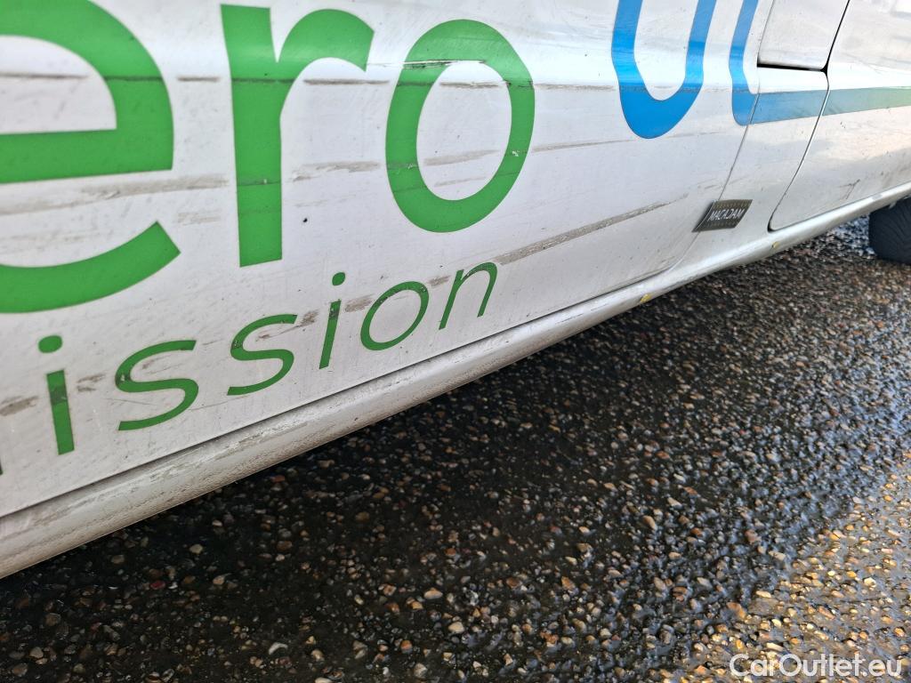  Nissan  NV200 NISSAN e  2009 4P Fourgon tole 40kWh 109ch Optima Electrique #46