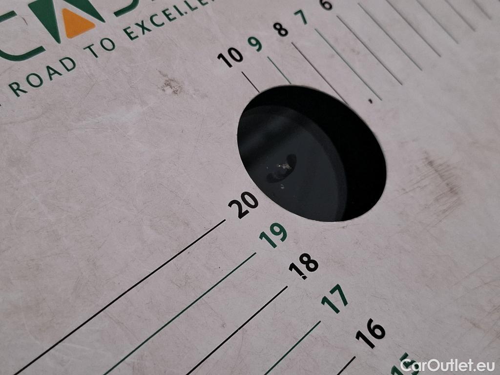  Renault  Arkana RENAULT  / 2021 / 5P / SUV R.S. Line TCe 160 EDC FAP - 21B #31