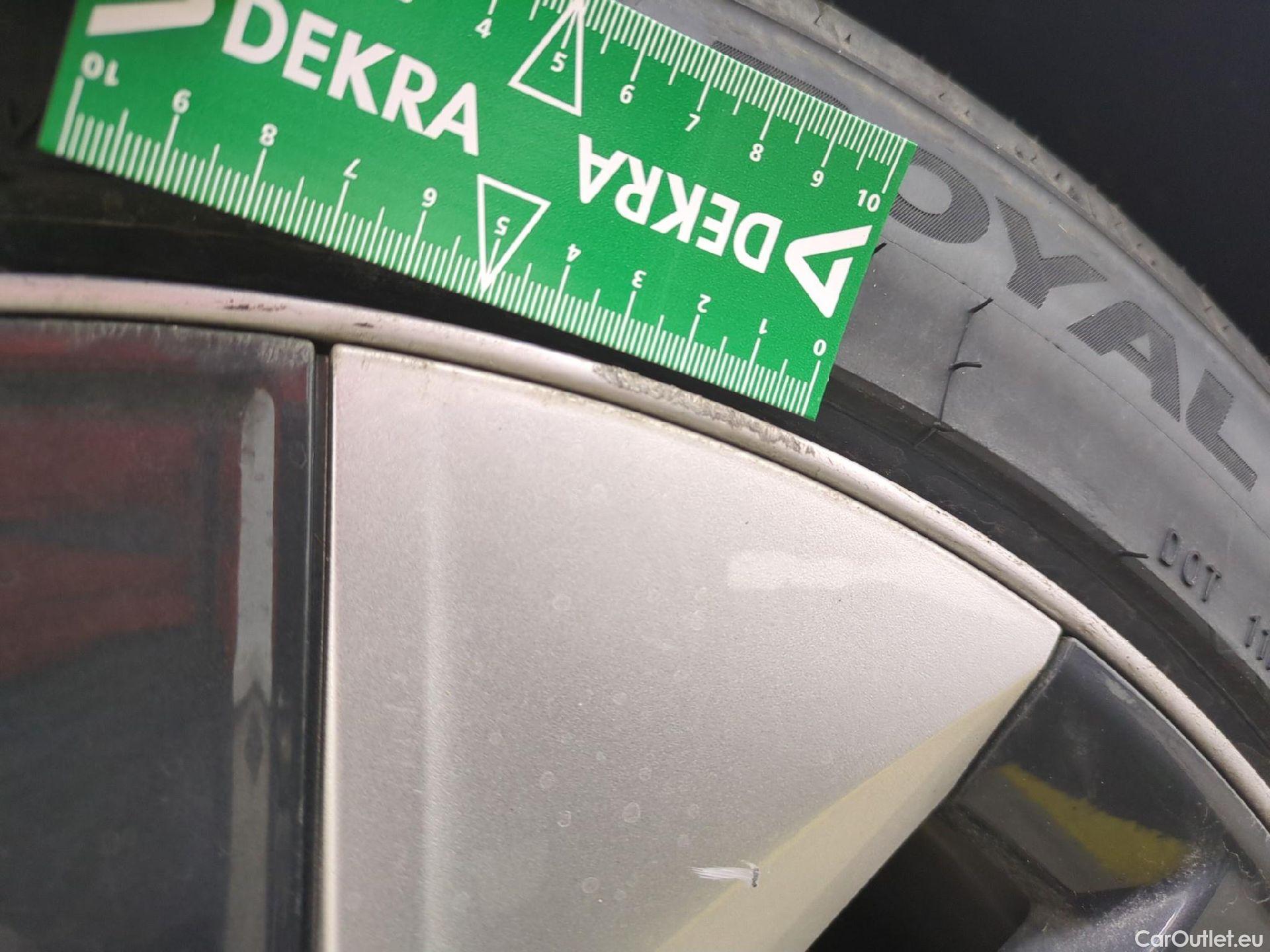  Tesla  Model Y TESLA  / 2020 / 5P / SUV Grand Autonomie Dual Motor AWD #11