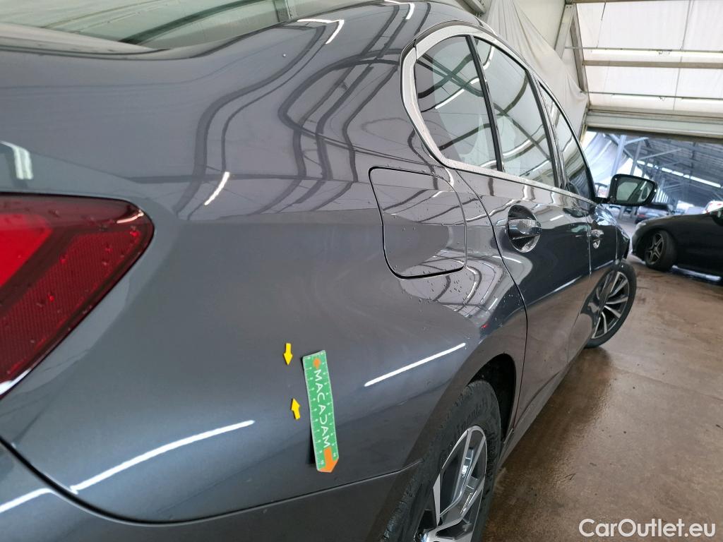  Bmw  Serie 3 BMW Série 3 Berline / 2018 / 4P / Berline 330e 292ch Business Design BVA8 Hybride #12