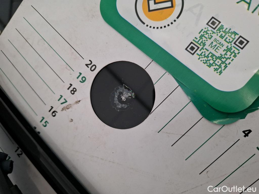  Bmw  Serie 3 BMW Série 3 Berline / 2018 / 4P / Berline 330e 292ch Business Design BVA8 Hybride #2